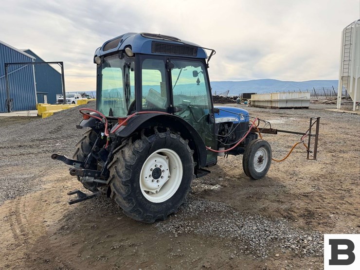 2008-new-holland-tn85fa-image-5