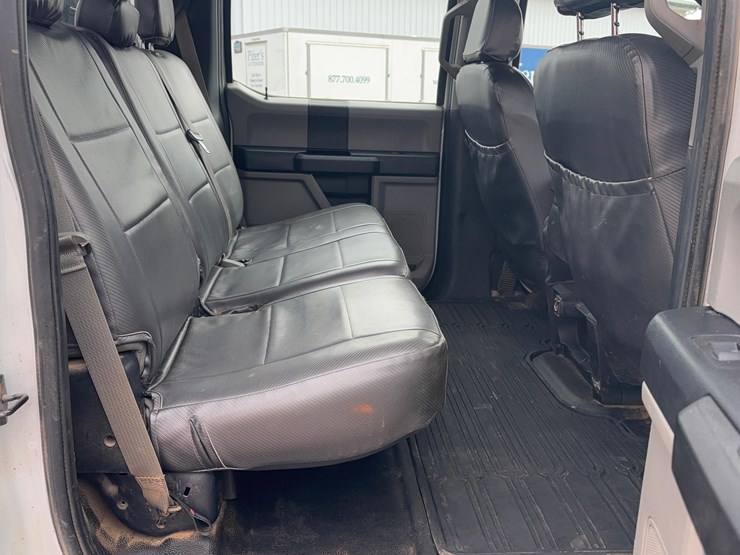 2019-ford-f550-image-11