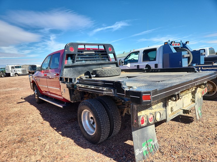 2018-ram-3500-laramie-image-6