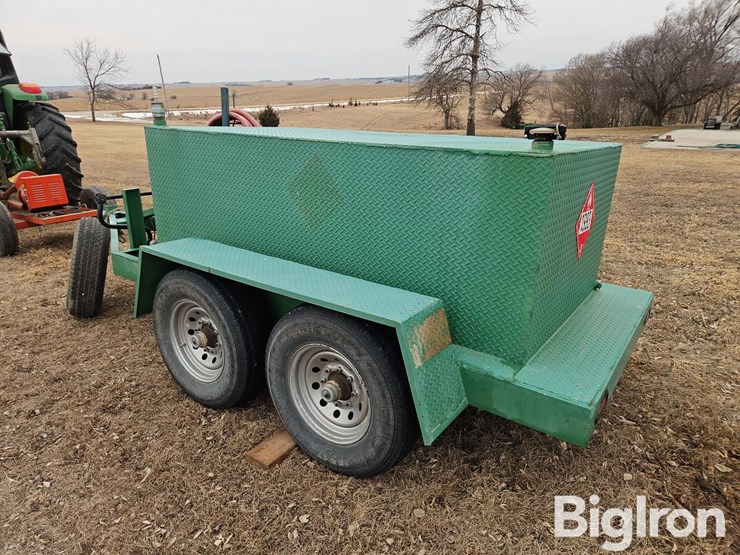 t/a-750-gal-fuel-trailer-image-7