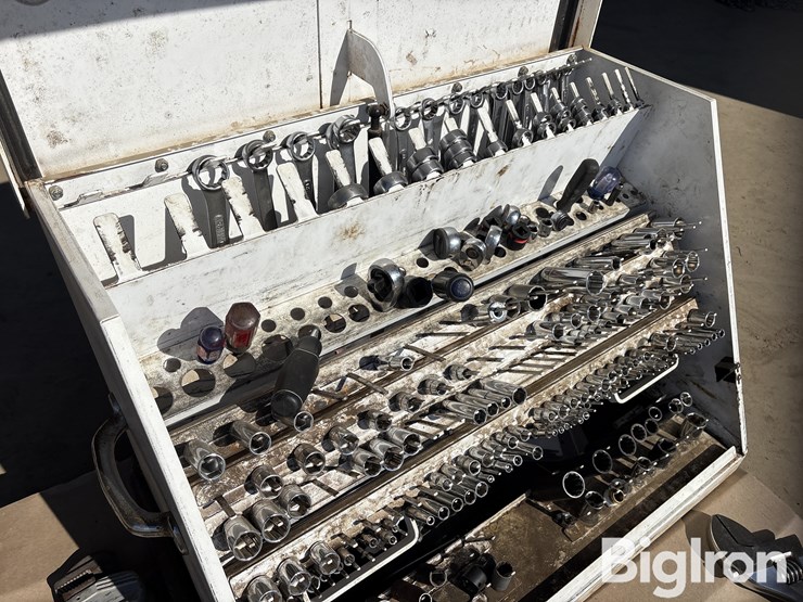 skid-of-wrenches-and-toolbox-image-12
