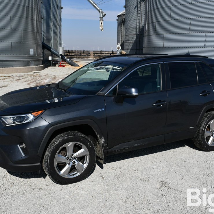 2021 TOYOTA RAV4