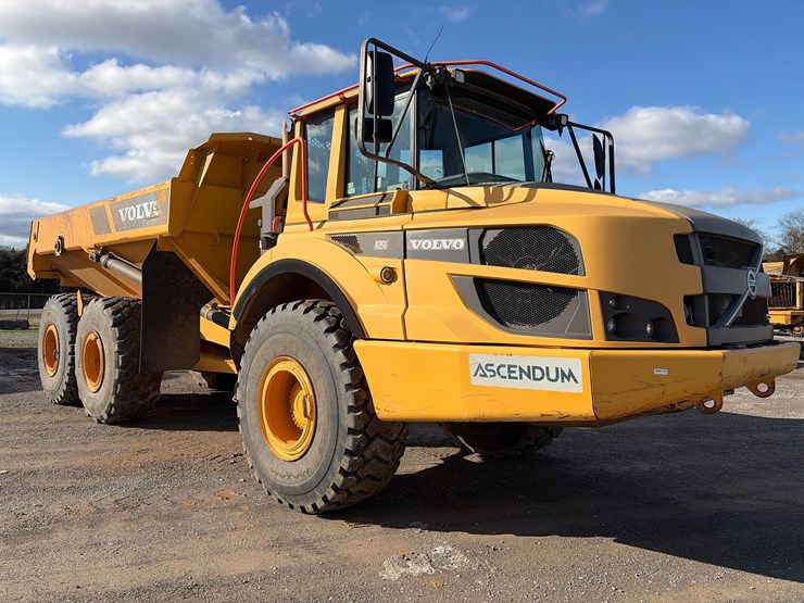 2017-volvo-a25g-image-13