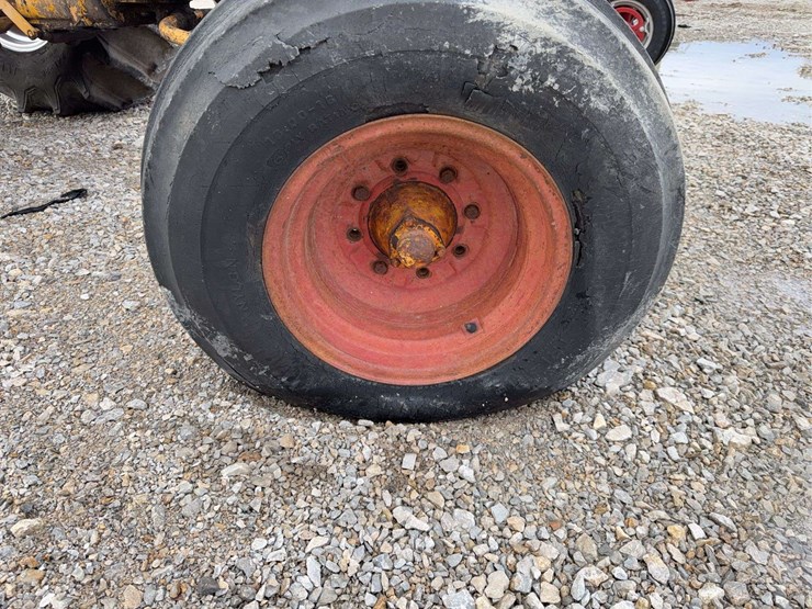 international-806-image-24