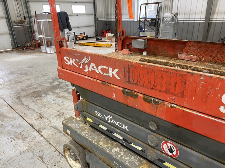 2016-skyjack-sjiii3219-image-12