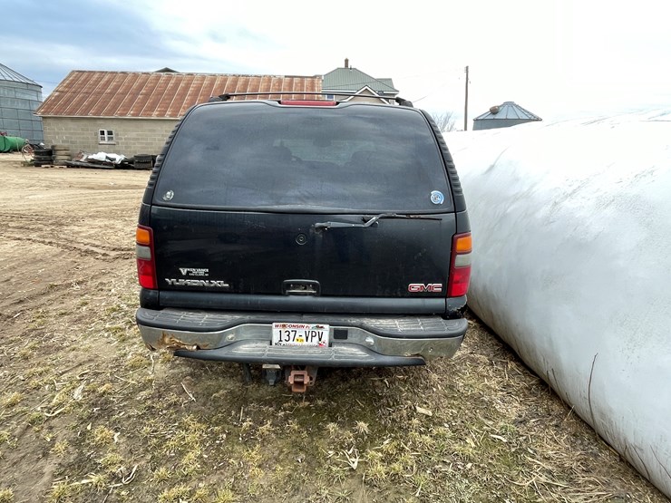 2003-gmc-yukon-xl-image-5