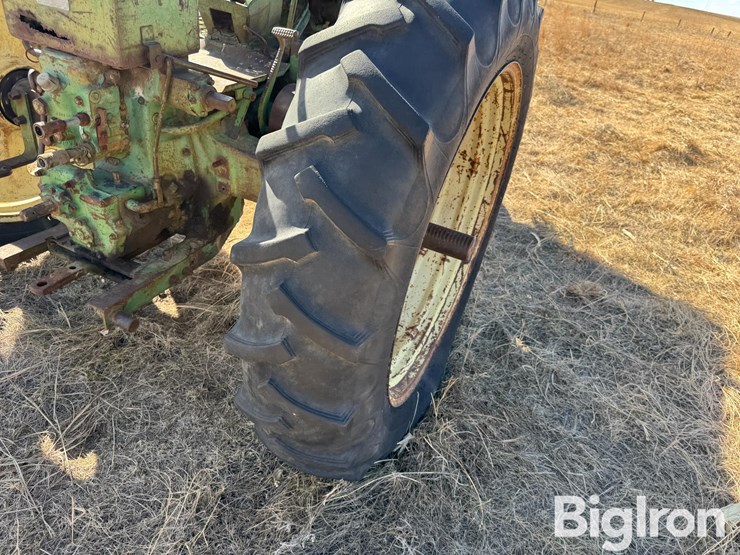 1955-john-deere-60-image-14