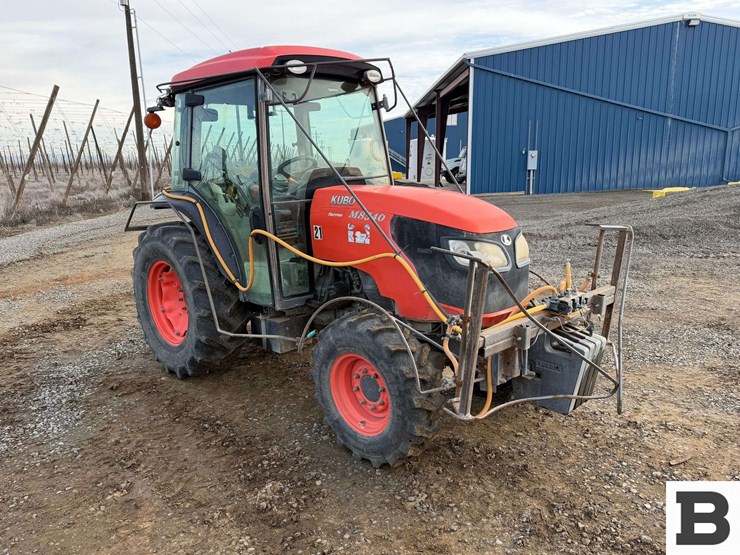 2014-kubota-m8540hd-image-7