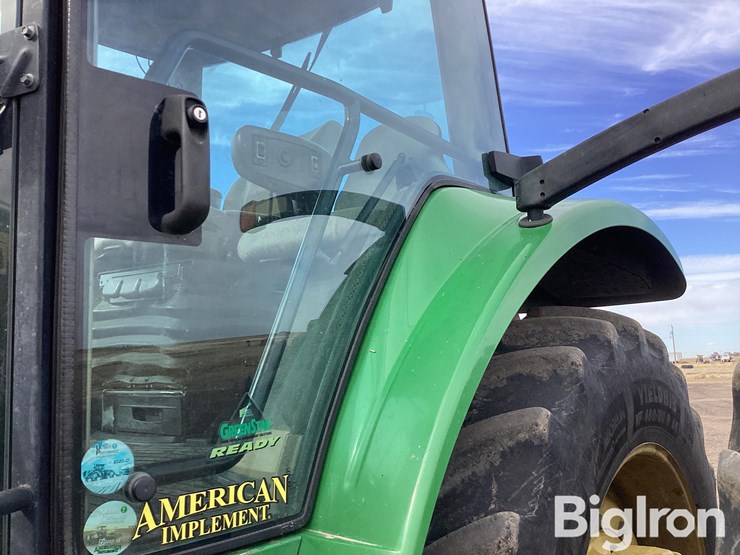 john-deere-8520-image-19