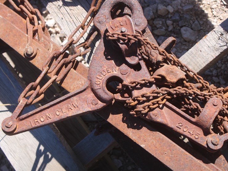 #2036-•-hay-hooks-(2-pieces)-image-8