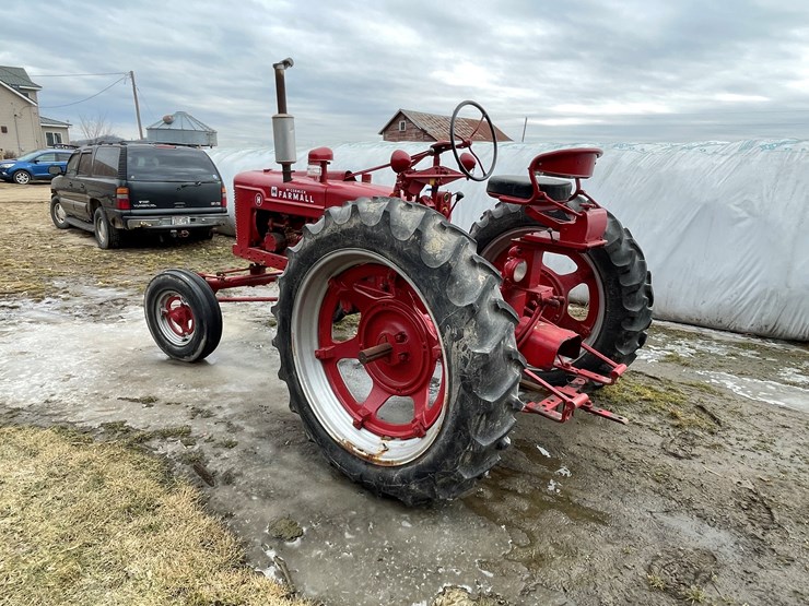#3206-•-farmall-h-tractor-image-7