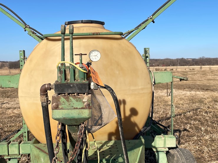 john-deere-520-image-12