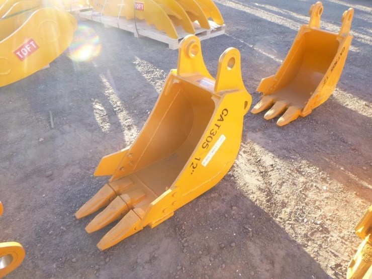 caterpillar-305-image-1