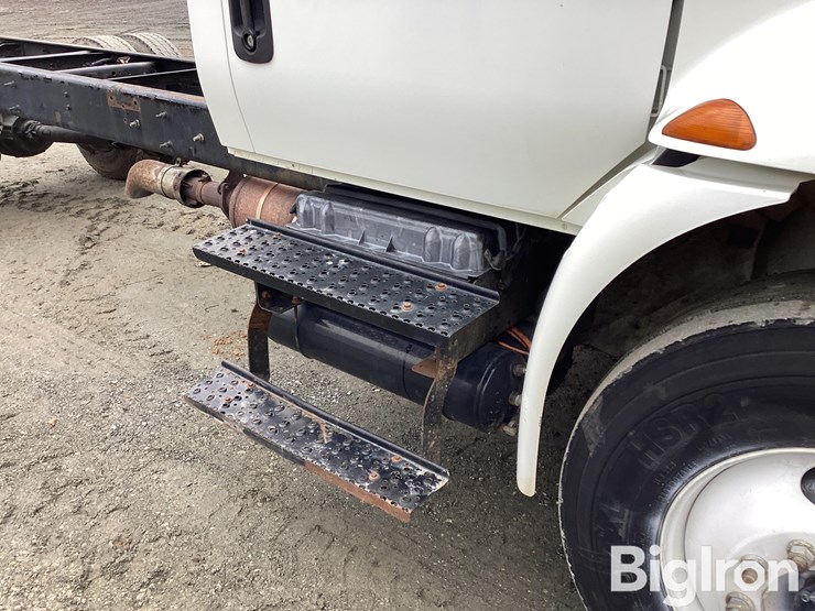 2012-international-durastar-4300-image-15