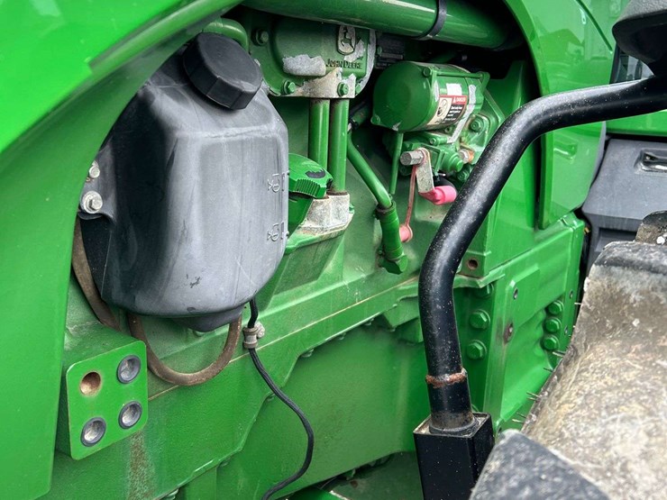 2007-john-deere-8230-image-10
