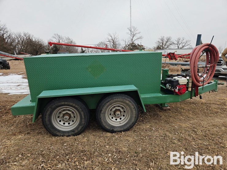 t/a-750-gal-fuel-trailer-image-4