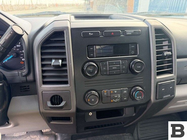 2019-ford-f350-image-23