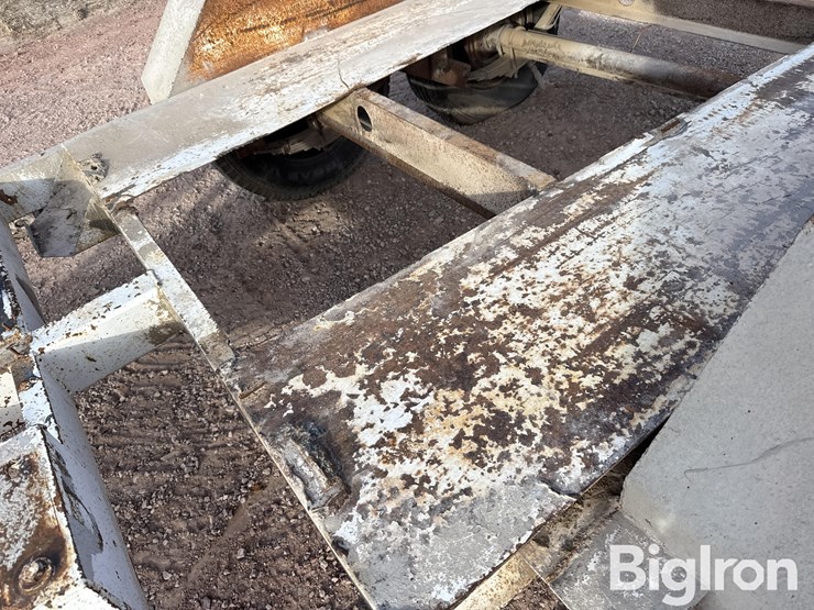 2012-shop-built-trailer-image-16