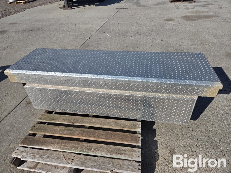 adrian-steel-pickup-toolbox-image-6