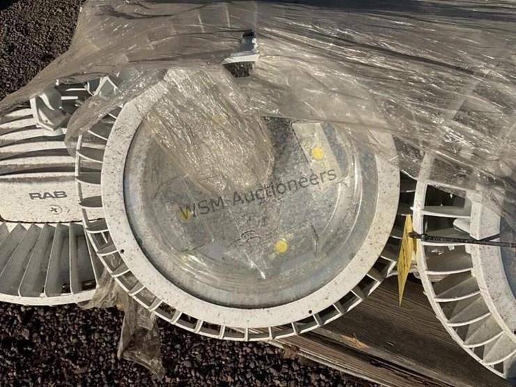 pallet-of-led-lights-image-5