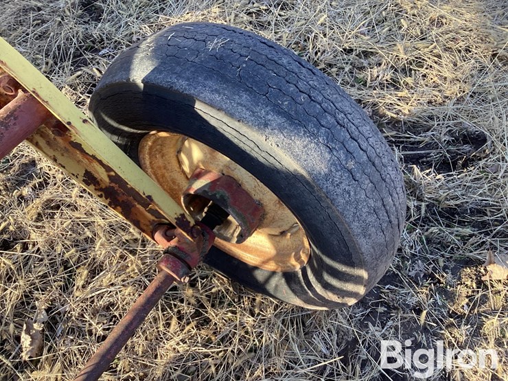 new-holland-55-image-10