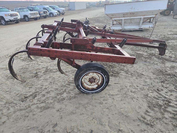 international-10-image-7