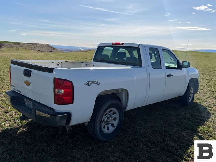 2012-chevrolet-silverado-1500-image-4