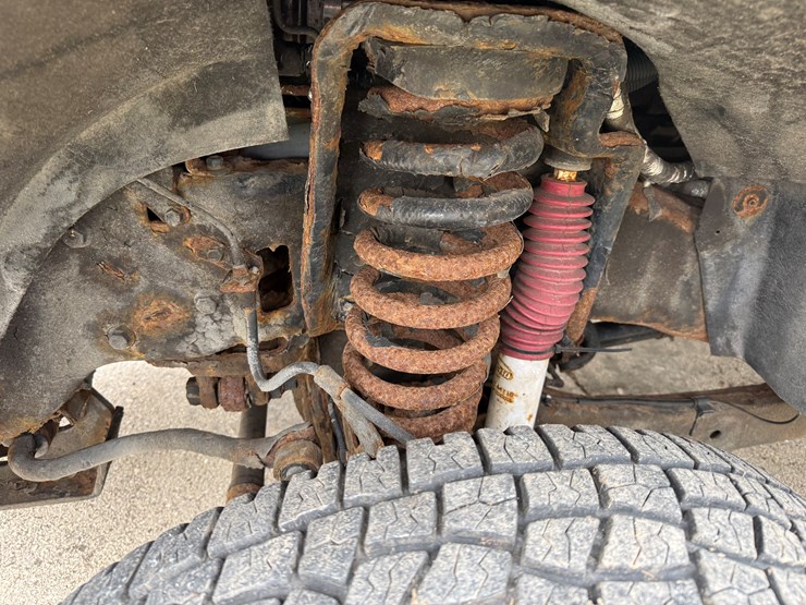 2010-ford-f350-image-24