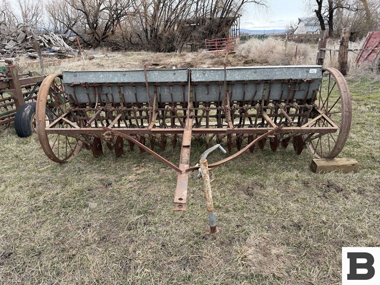 john-deere-van-burnt-grain-drill-image-7