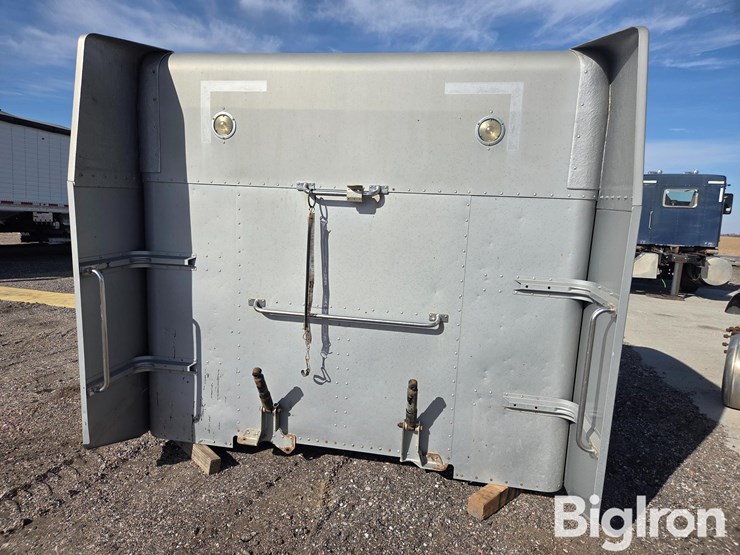 peterbilt-379-image-6