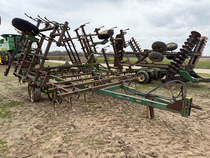 john-deere-960-image-2