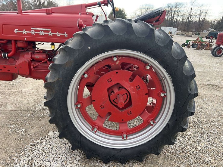 farmall-300-image-55