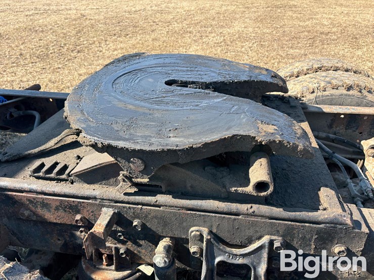 1990-international-9400-eagle-image-9