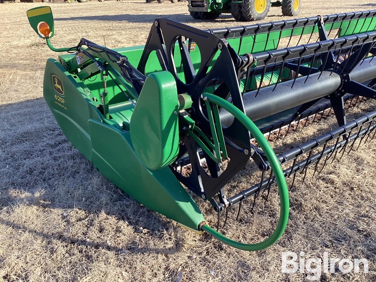 2006-john-deere-625f-image-16