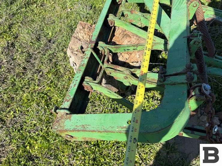 john-deere-10-image-4