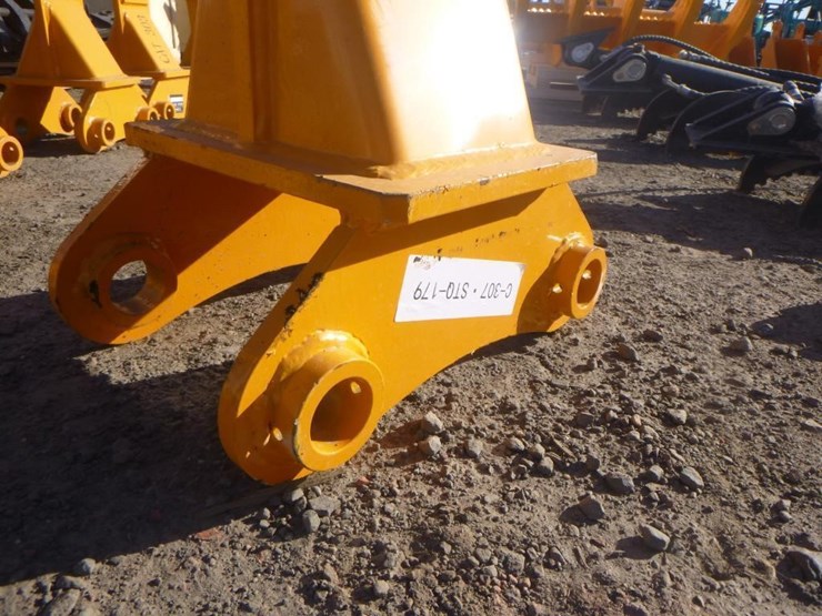 caterpillar-307-image-5