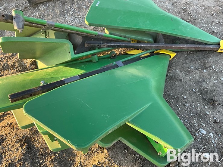 john-deere-635-image-1