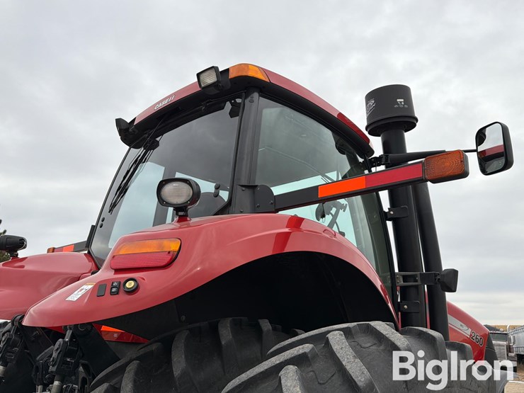 2013-case-ih-magnum-260-image-12