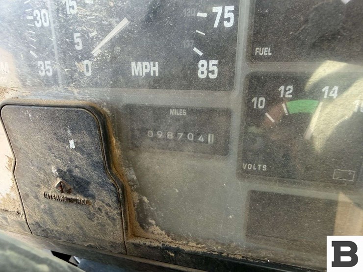 1998-international-4900-image-53