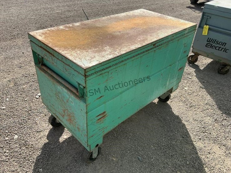 tool-storage-chest-image-3