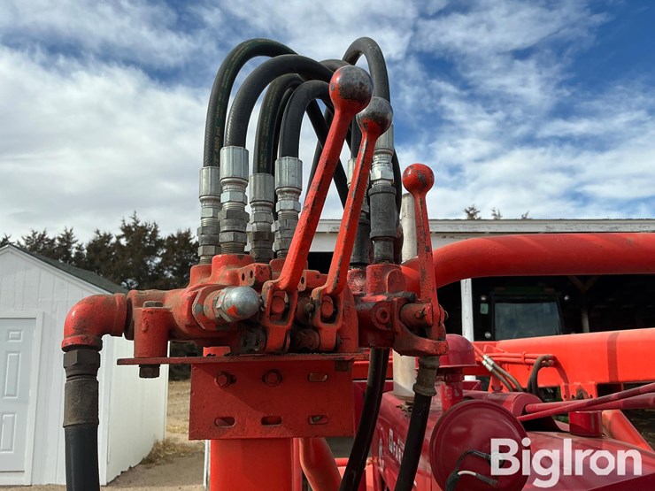 1953-international-super-m-image-20