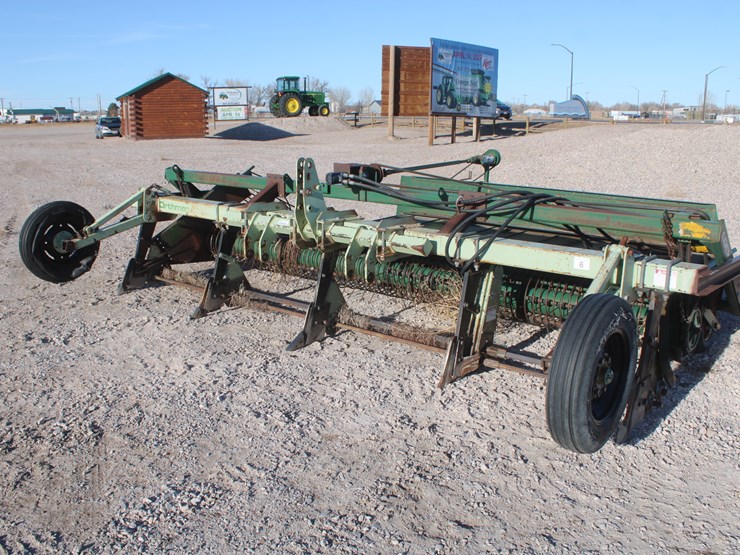 #1018-•-lockwood-model-l6700-885-bean-harvester-image-8