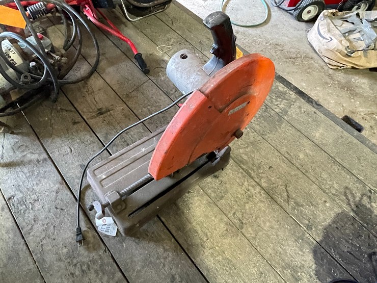 #7209-•-makita-14"-portable-cut-off-saw-image-1