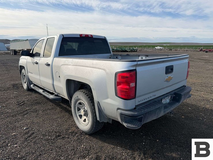 2018-chevrolet-silverado-1500-image-4