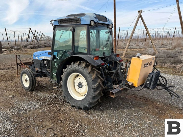 2008-new-holland-tn85fa-image-3