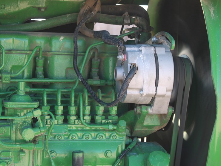 john-deere-4440-image-34