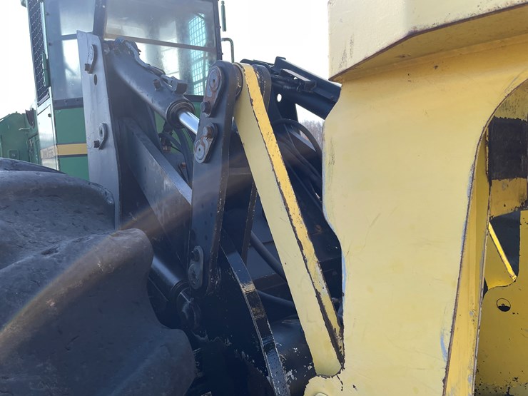 2005-deere-643j-image-15