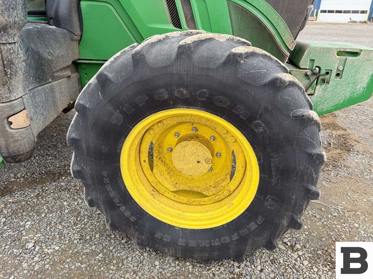 2017-john-deere-6130m-image-40