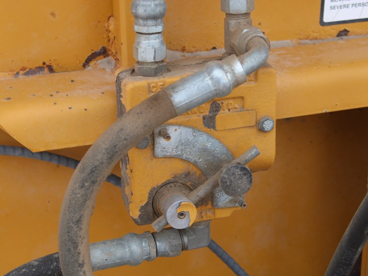 haybuster-2800-image-47