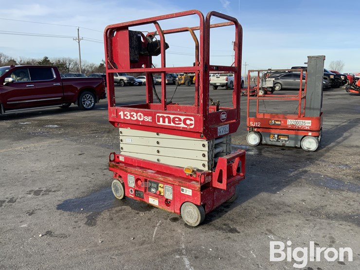 2018-massey-ferguson-730-image-7